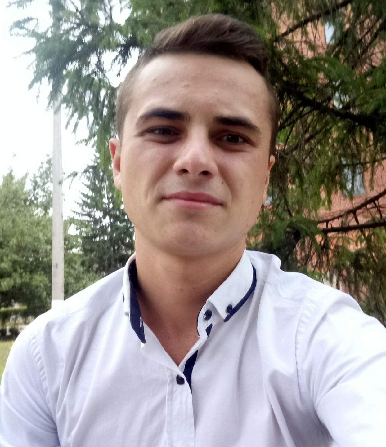 Денис Козырь