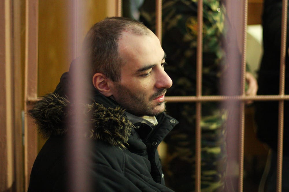 «Они издевались над Алексаняном как шпана из подворотни над бездомным псом». Фрагмент книги Веры Челищевой о юристе ЮКОСа 