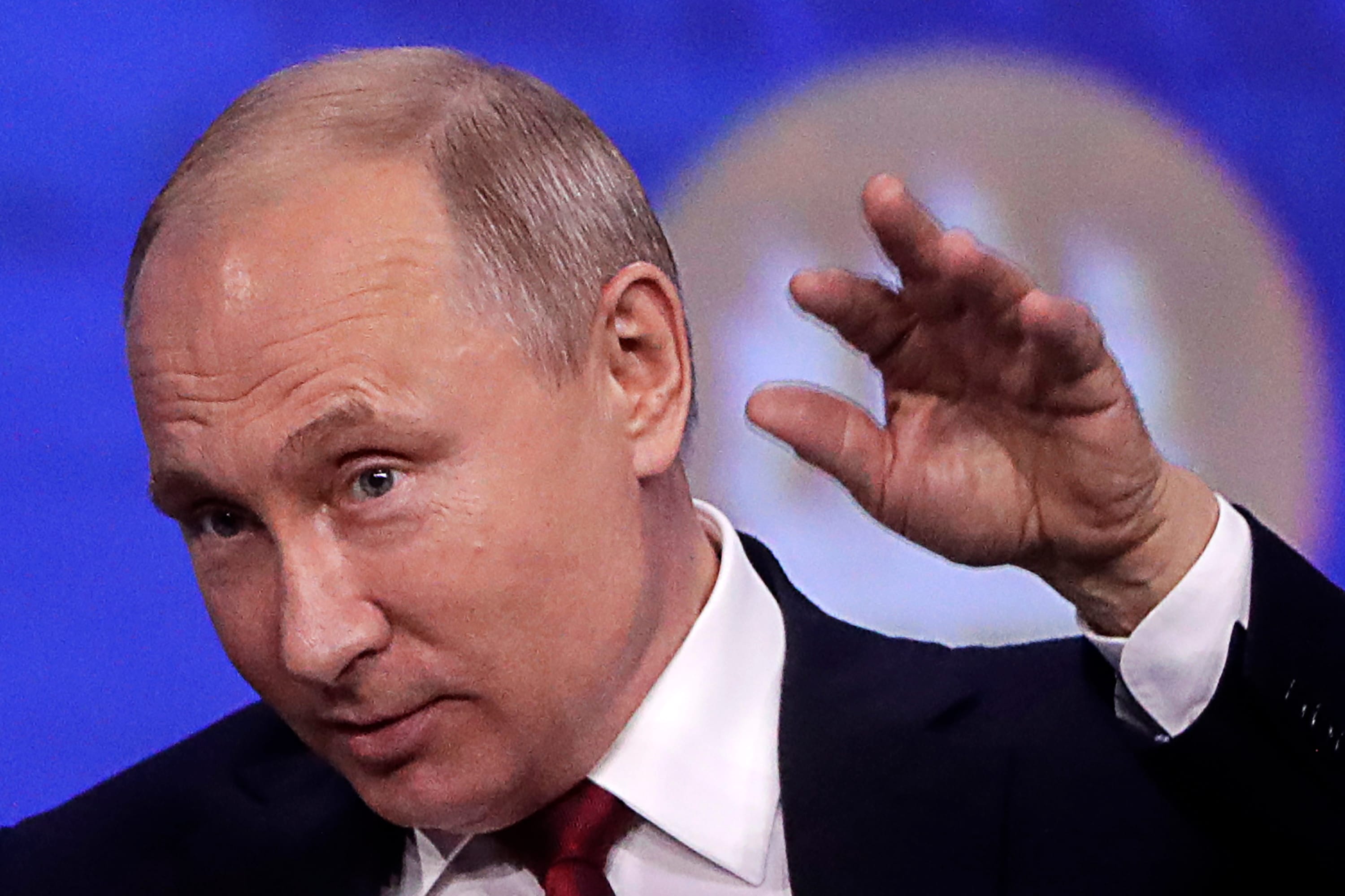 Чаплин, который играет диктатора. Леонид Радзиховский о том, почему Путину нужен спектакль, а не настоящая война