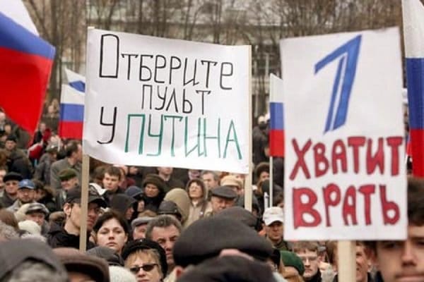 Василий Гатов: В будущей прекрасной республике Россия госСМИ быть не должно