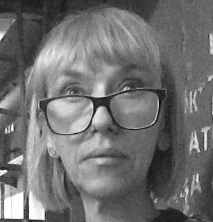 Анна Каретникова